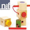 ネフ社シグナ 出産祝いベビーギフト玩具におすすめスイス製木のおもちゃのギフト 輸入おもちゃの知育玩具