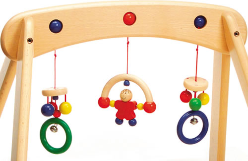 セレクタ社 ムジーナ 木製ベビージム メリー 赤ちゃん 木のおもちゃ 出産祝い ベビーギフト 木のおもちゃ専門店 おもちゃのパック